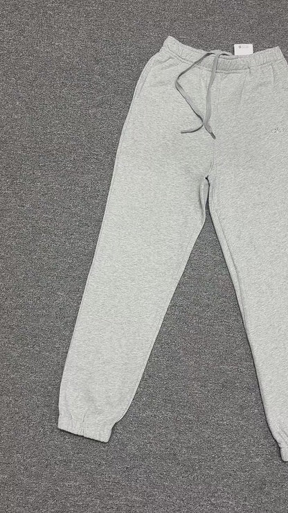 Alo Yoga Accolade Sweatpants Front View Heavyweight Fleece Joggers Wholesale