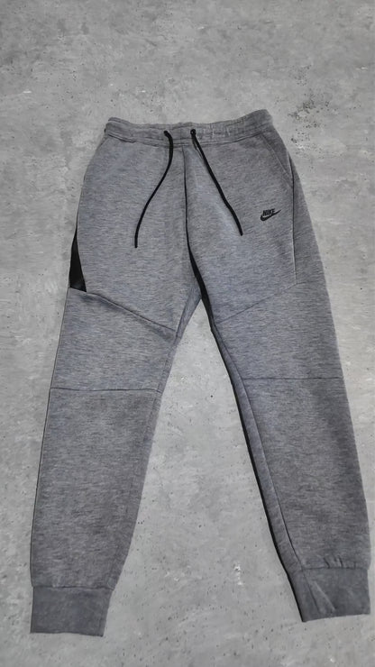 Nike Sportswear Tech Fleece Men's Slim Fit Joggers