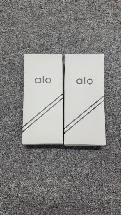 Alo Yoga Unisex Half-Crew Throwback Sock