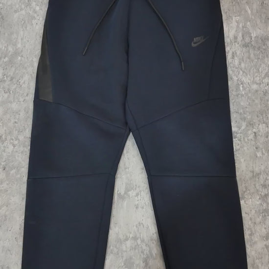 Nike Sportswear Tech Fleece Men's Slim Fit Joggers
