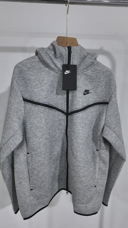 Nike Tech Fleece Full-Zip Windrunner Hoodie