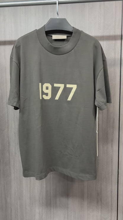FOG ESSENTIALS 1977 Heavyweight T-Shirt