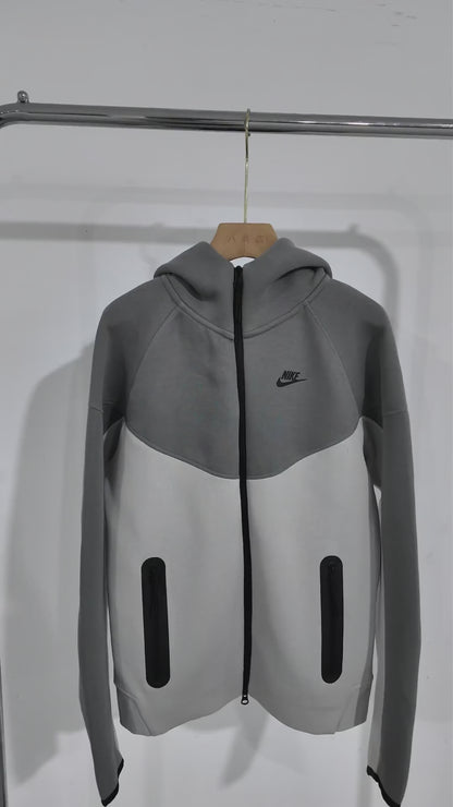 Nike Sportswear Tech Fleece Windrunner Full-Zip Hoodie