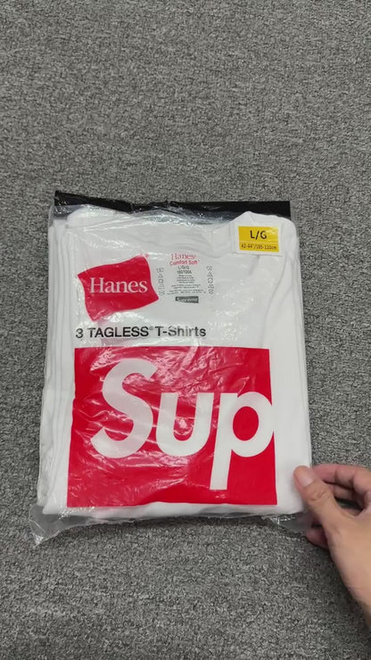 Supreme x Hanes Tagless Crewneck Tee